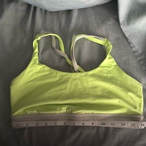 Lululemon sports bra